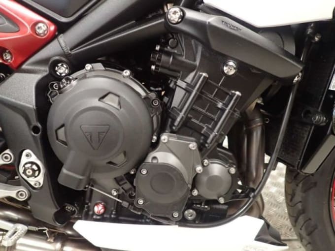2025 Triumph Street Triple R