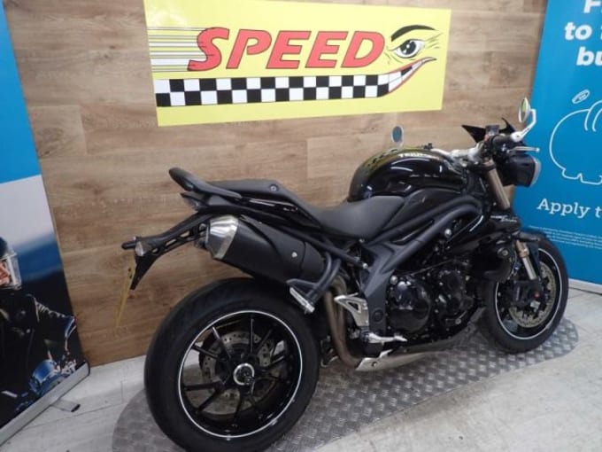 2025 Triumph Speed Triple 94