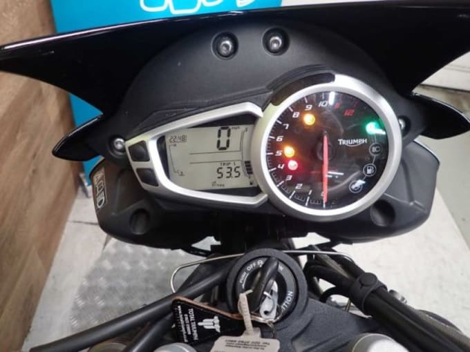 2025 Triumph Speed Triple 94