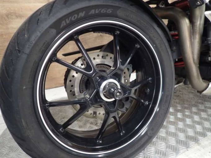 2025 Triumph Speed Triple 94