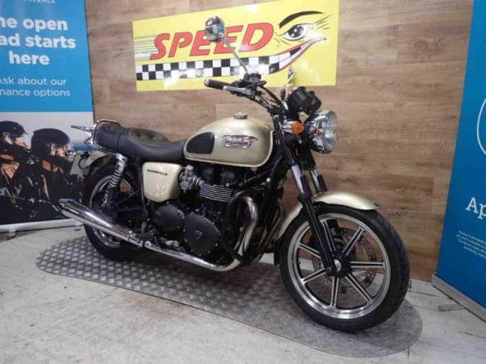 2025 Triumph Bonneville 865