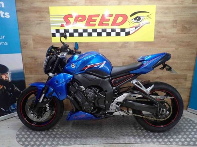 2025 Yamaha Fz1 N