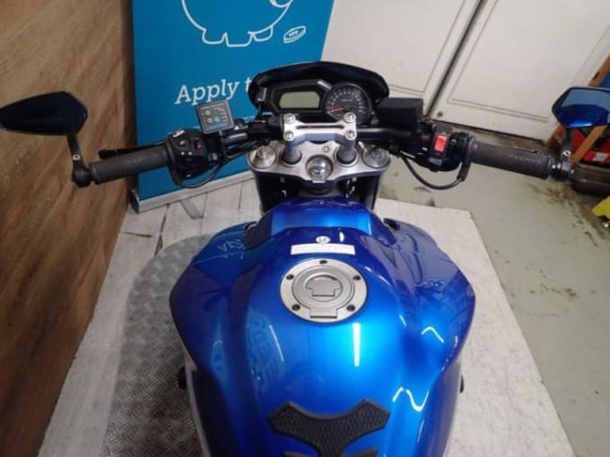 2025 Yamaha Fz1 N