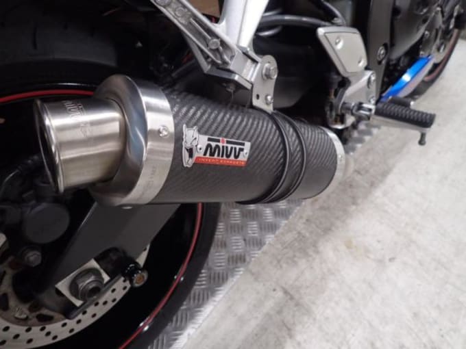 2025 Yamaha Fz1 N