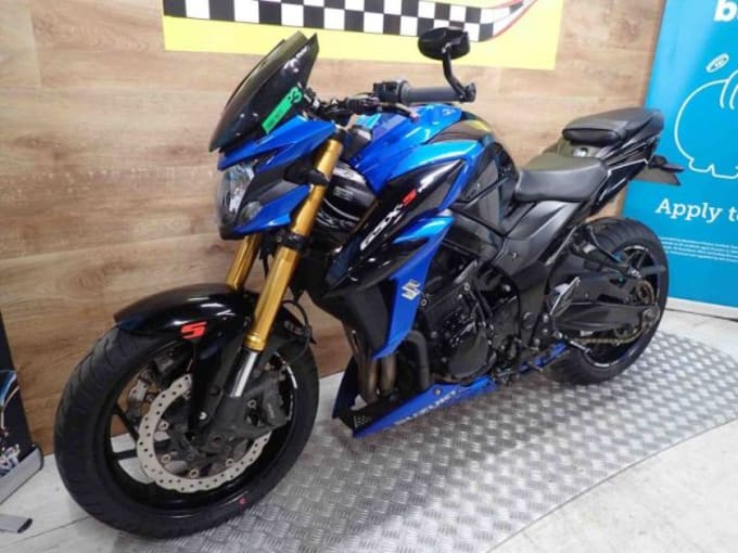2025 Suzuki Gsxs 750 Al7 Abs