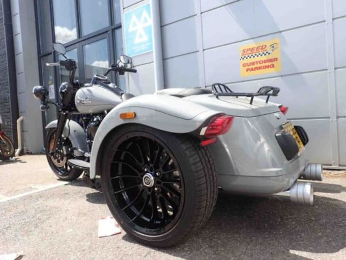 2025 Harley-davidson Freewheeler 1868 23