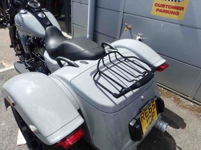 2025 Harley-davidson Freewheeler 1868 23