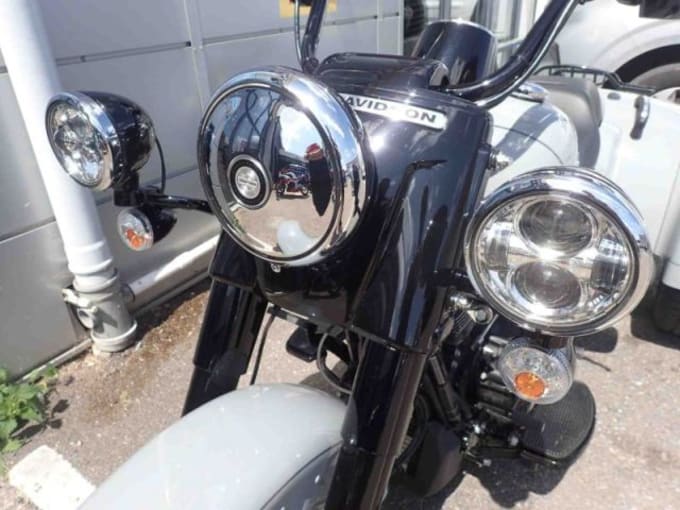 2025 Harley-davidson Freewheeler 1868 23