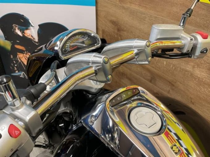 2025 Suzuki Vz 1500 L0