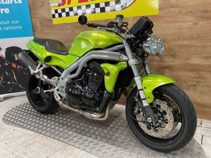 2025 Triumph Speed Triple 955i