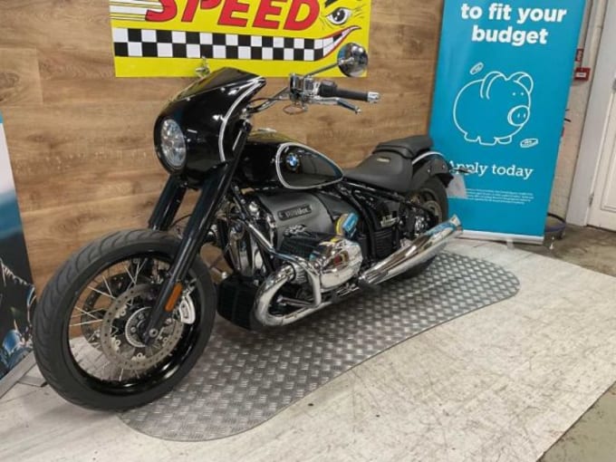 2025 BMW R 18