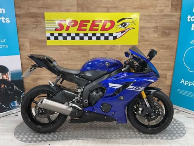 2025 Yamaha Yzf R6 17