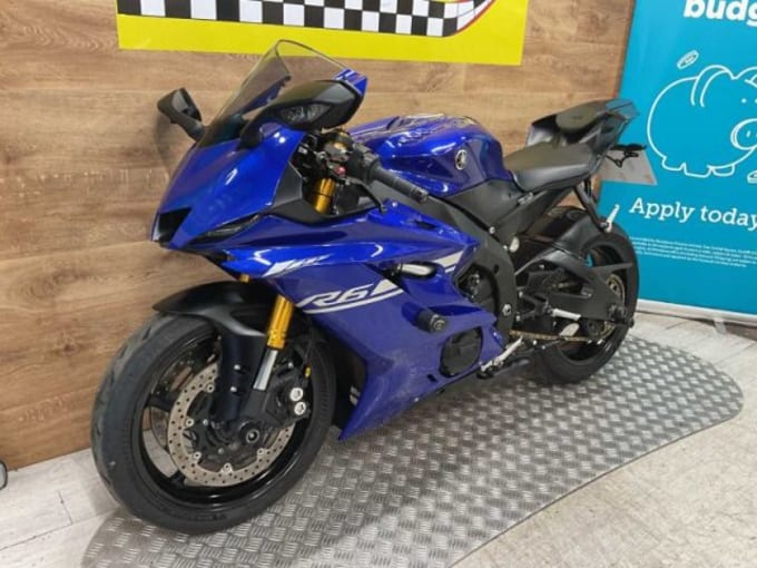 2025 Yamaha Yzf R6 17