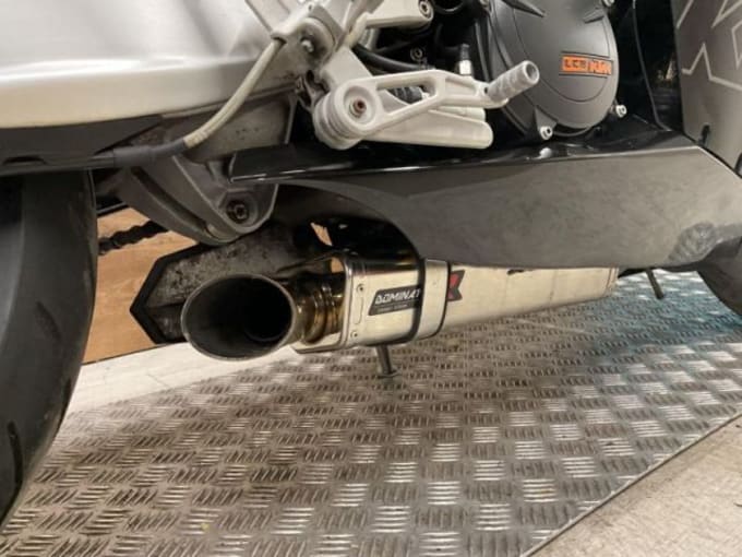 2025 Ktm 1190 Rc8 09