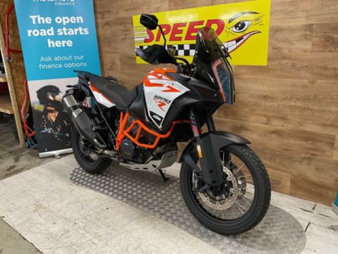 2025 Ktm 1290 Super Adventure R 18