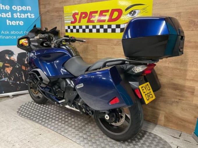 2025 Triumph Trophy Se