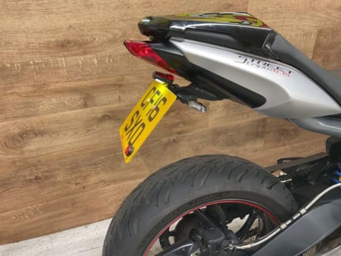 2025 Triumph Street Triple Abs