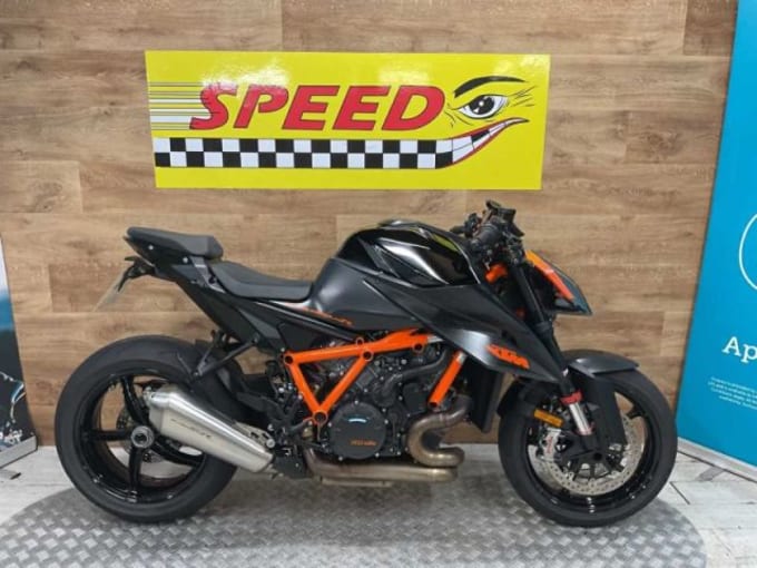 2025 Ktm 1290 Superduke R 20