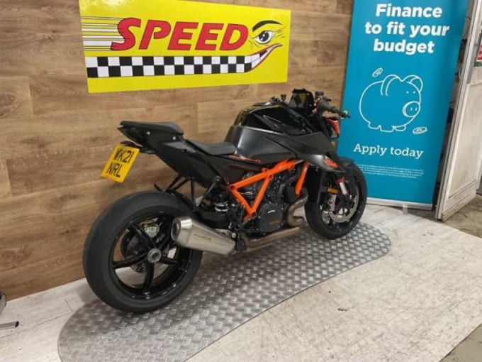 2025 Ktm 1290 Superduke R 20
