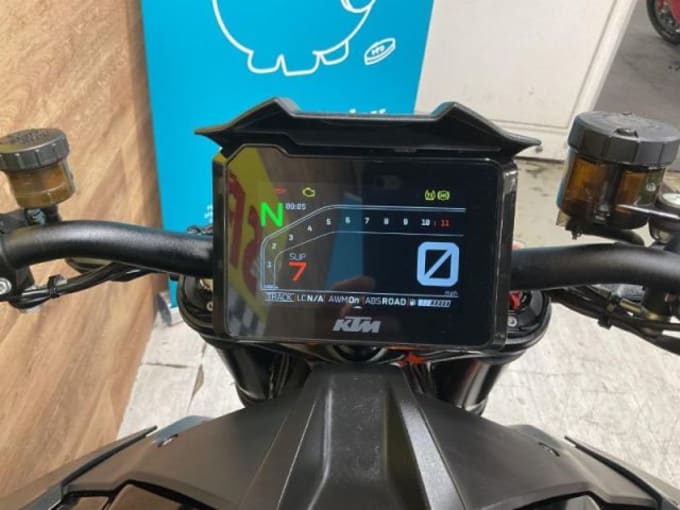 2025 Ktm 1290 Superduke R 20
