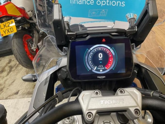 2025 Triumph Tiger 1200 Gt Explorer