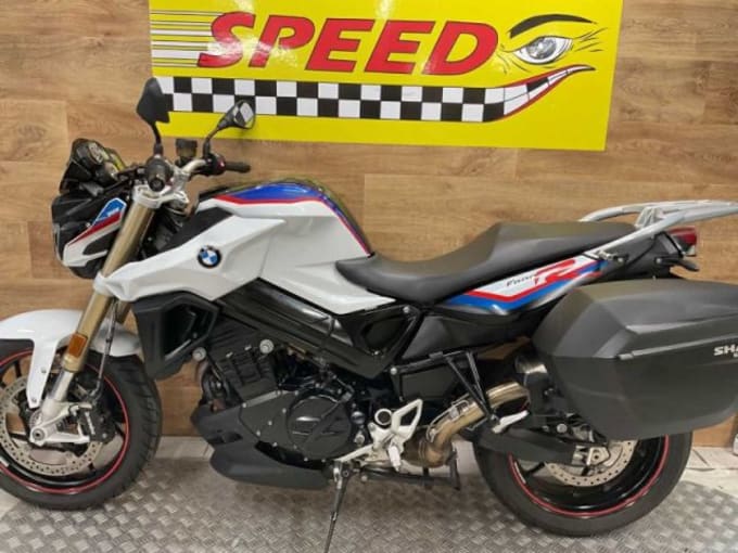 2025 BMW F 800 R