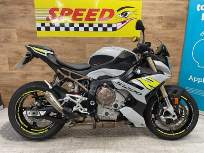 2025 BMW S 1000 R Sport