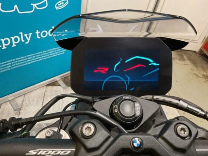 2025 BMW S 1000 R Sport