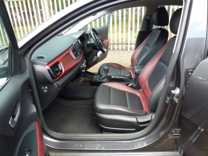 2025 Kia Rio