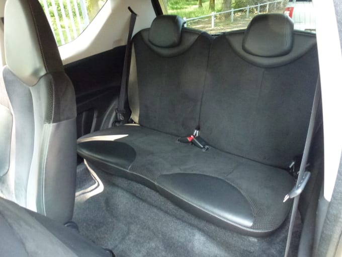 2013 Peugeot 107