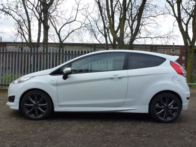 2017 Ford Fiesta