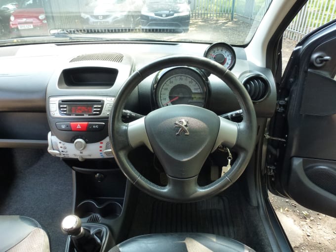 2013 Peugeot 107
