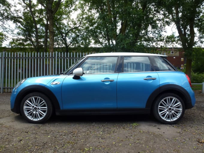 2025 Mini Hatch Cooper