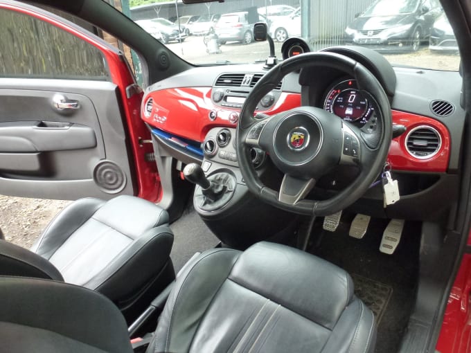 2025 Abarth 500
