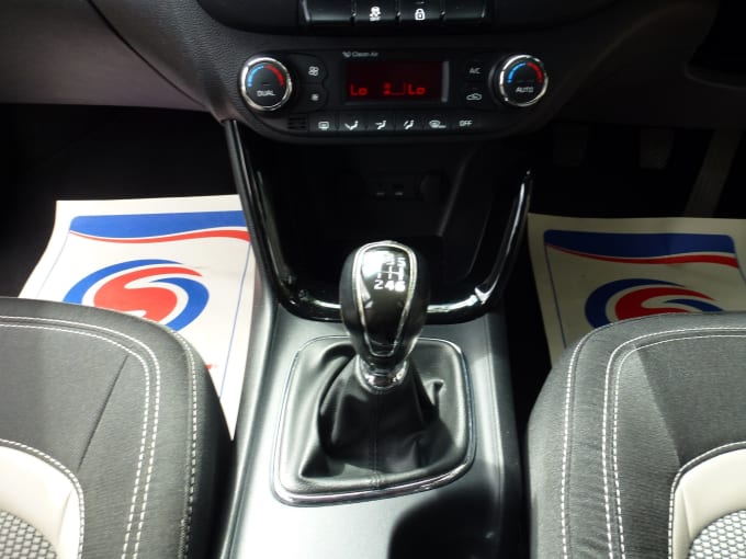 2025 Kia Ceed