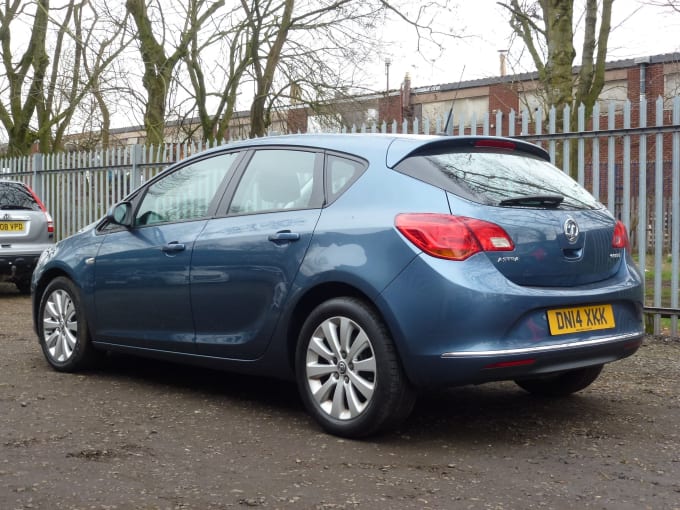 2014 Vauxhall Astra