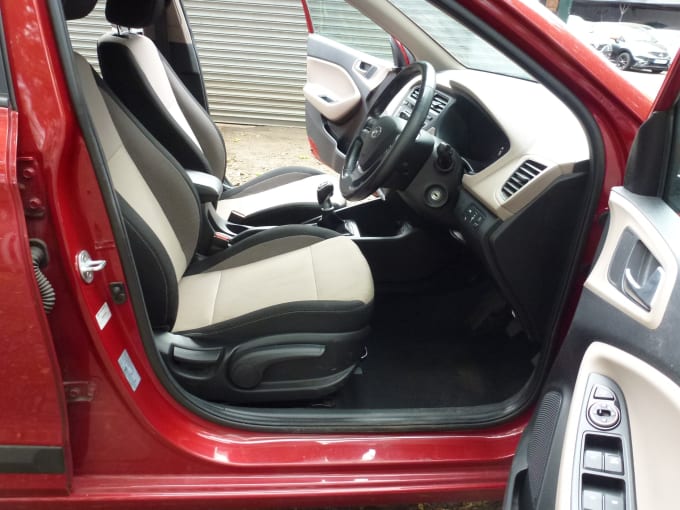 2025 Hyundai I20