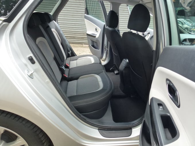 2025 Kia Ceed