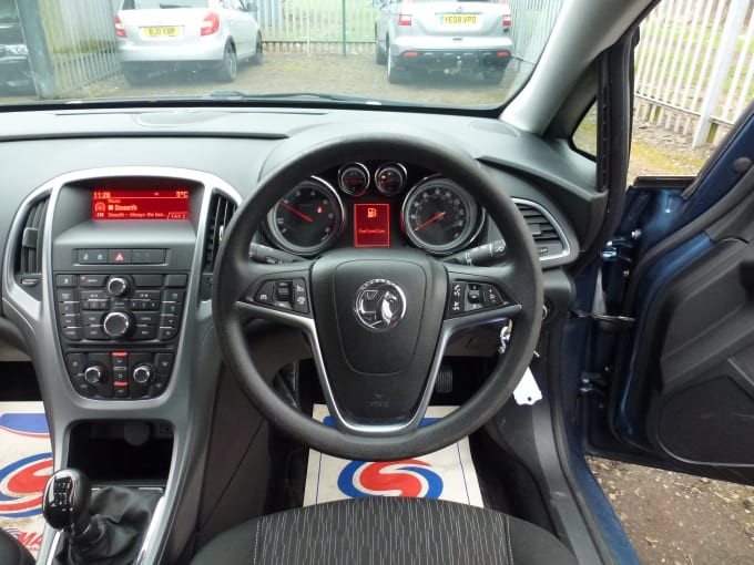 2014 Vauxhall Astra