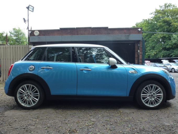 2025 Mini Hatch Cooper