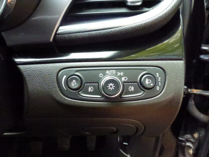 2025 Vauxhall Mokka X