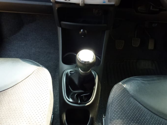 2013 Peugeot 107