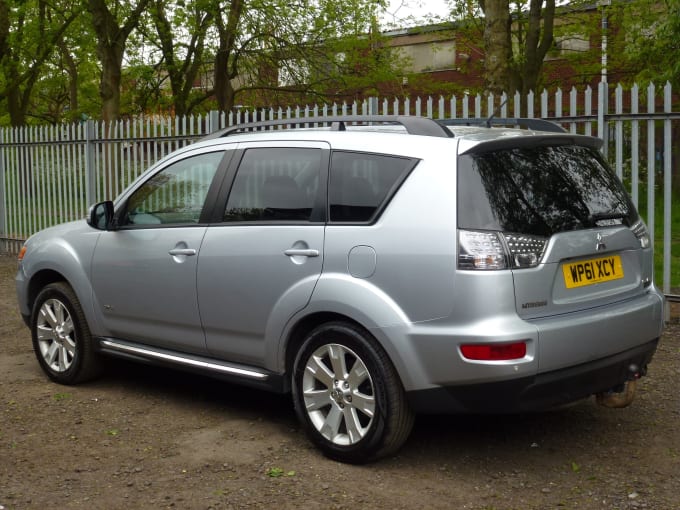 2025 Mitsubishi Outlander