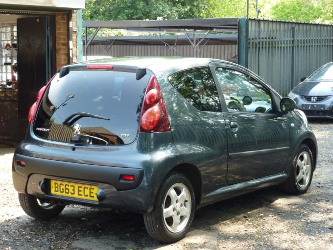 2013 Peugeot 107