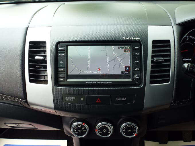 2025 Mitsubishi Outlander