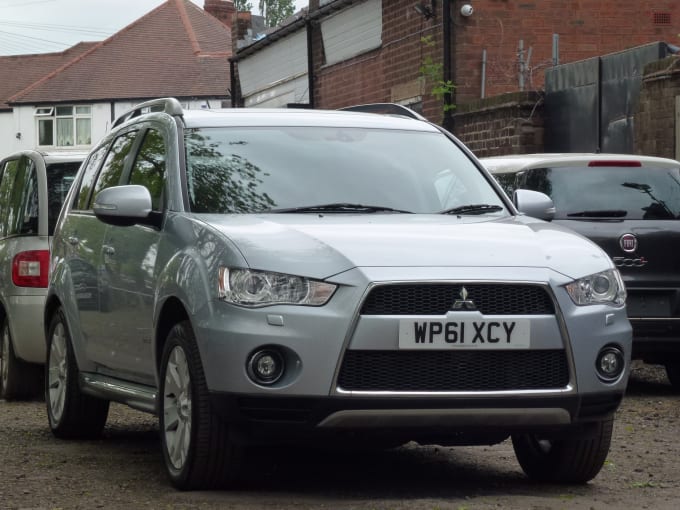 2025 Mitsubishi Outlander