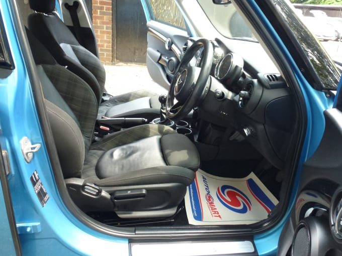 2025 Mini Hatch Cooper