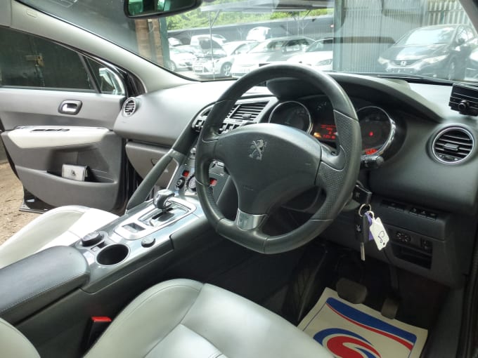 2025 Peugeot 3008