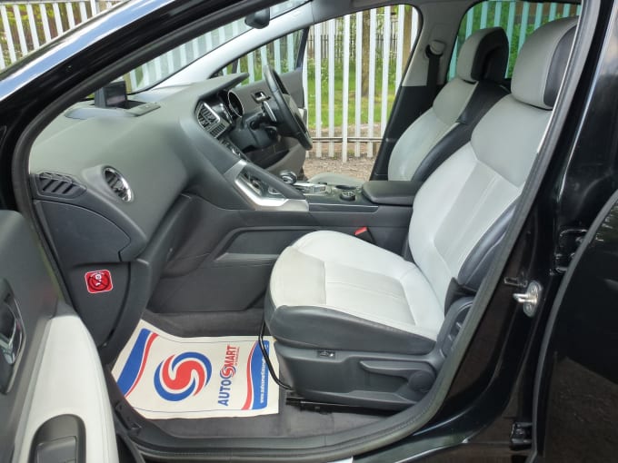 2025 Peugeot 3008
