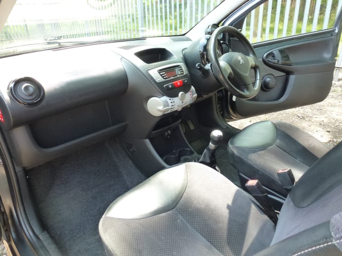 2013 Peugeot 107